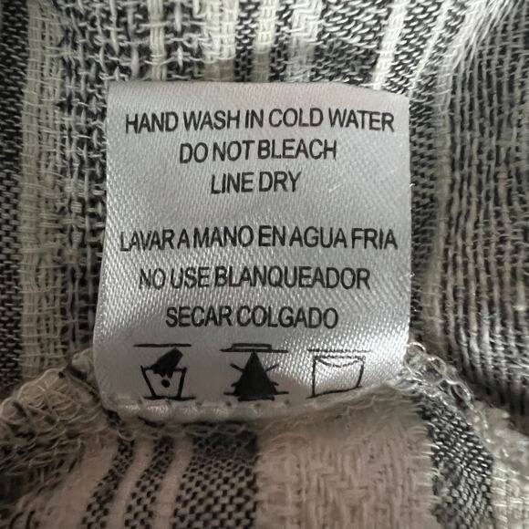 La Reine Striped Sleeveless Romper Size Large - Picture 9 of 11